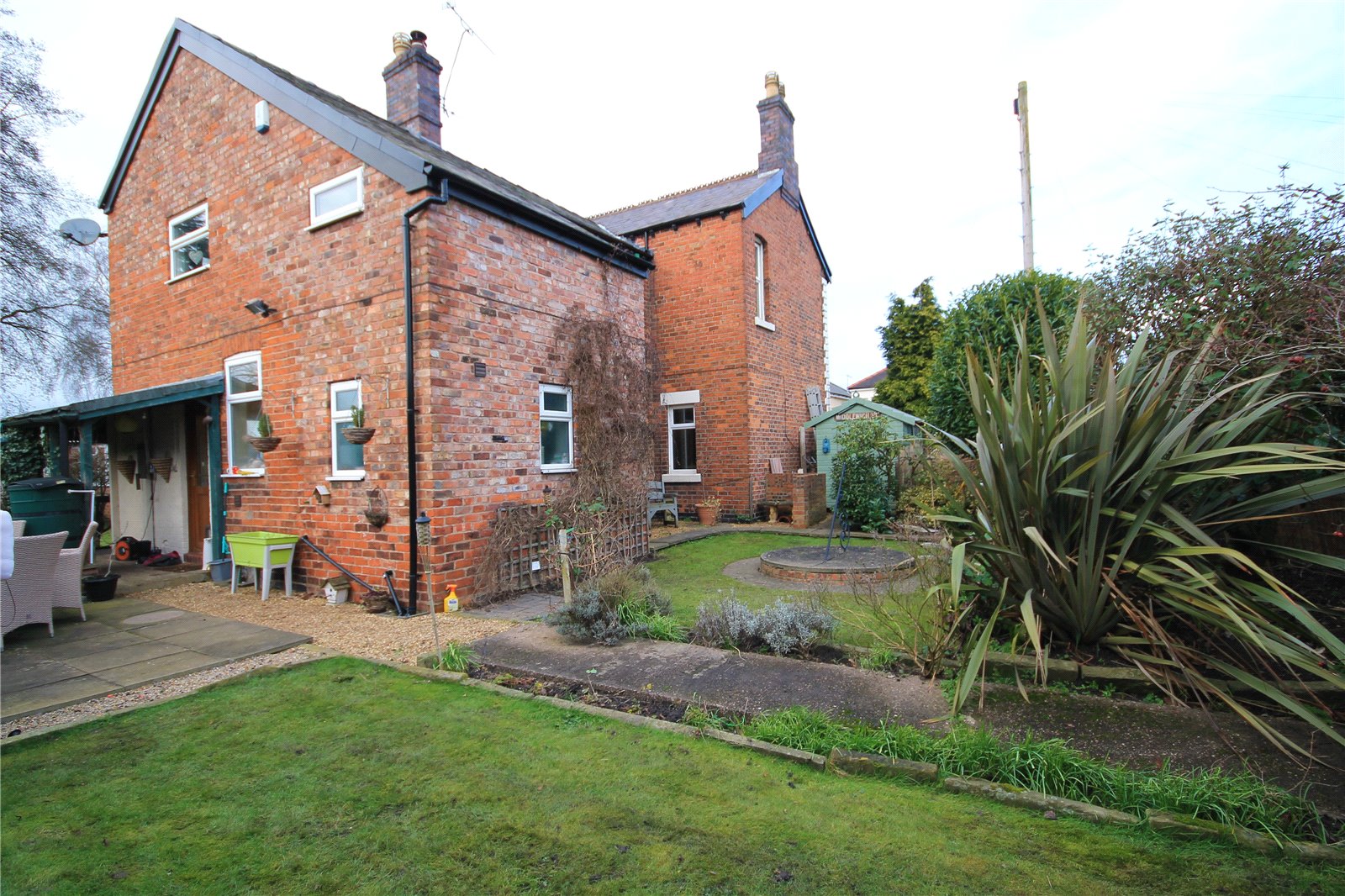 Whitegates Crewe 5 bedroom House SSTC in Remer Street, Crewe