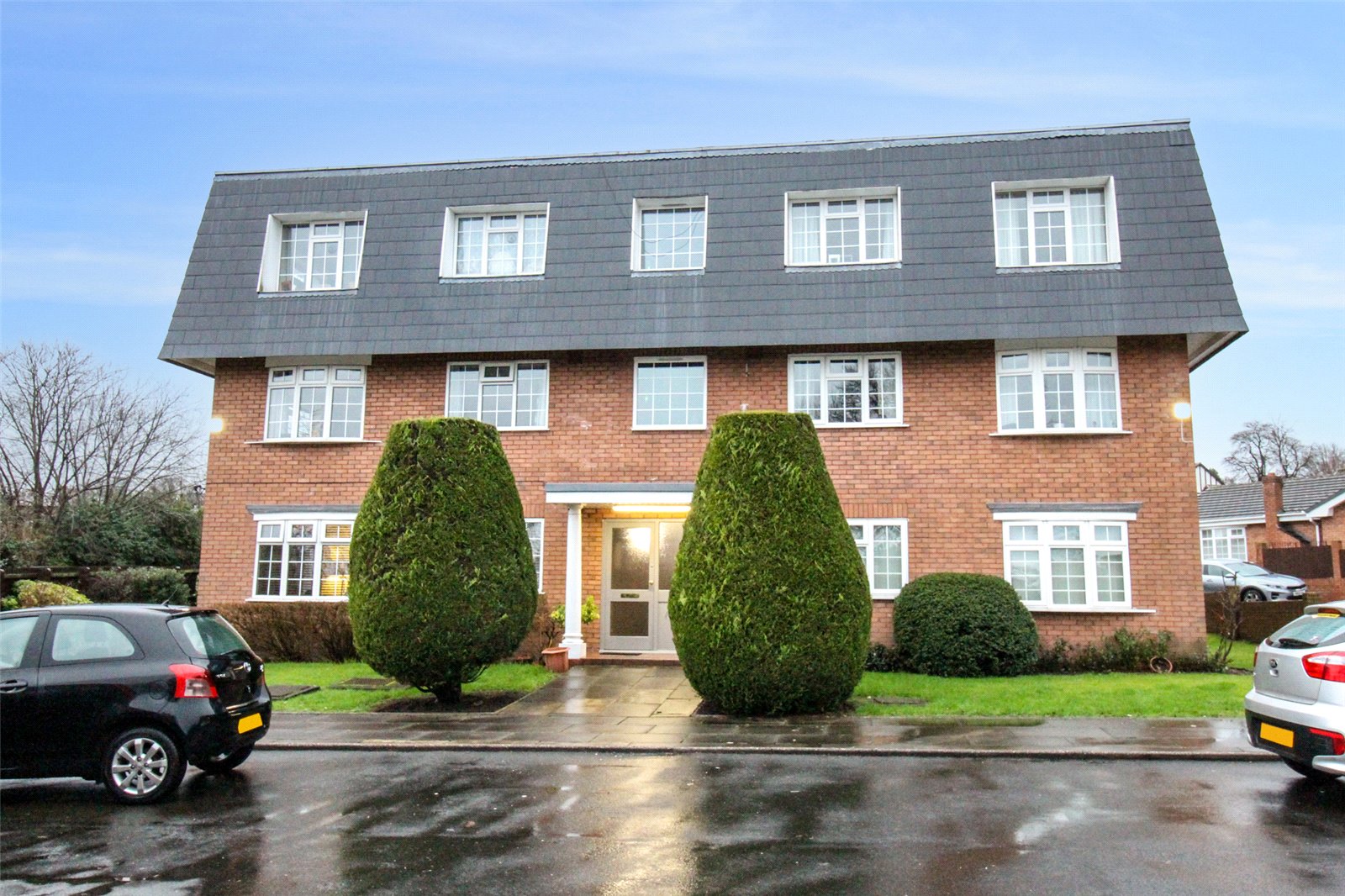 Whitegates Woolton 1 bedroom Flat SSTC in Hillside Court, Liverpool