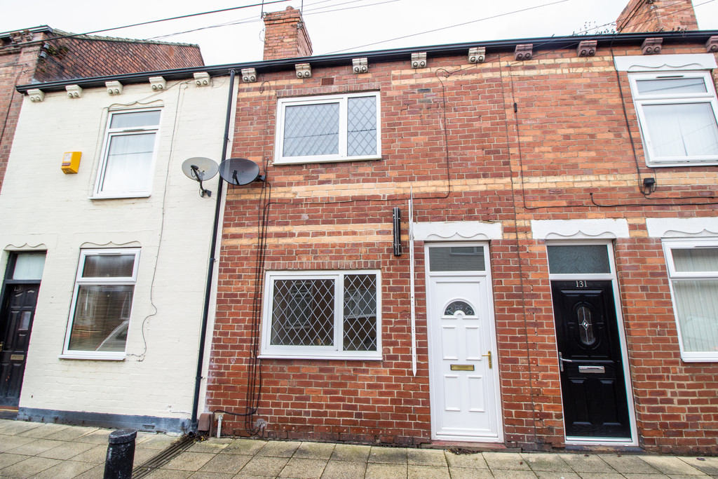 Martin & Co Pontefract 3 bedroom Terraced House Let in Hugh Street