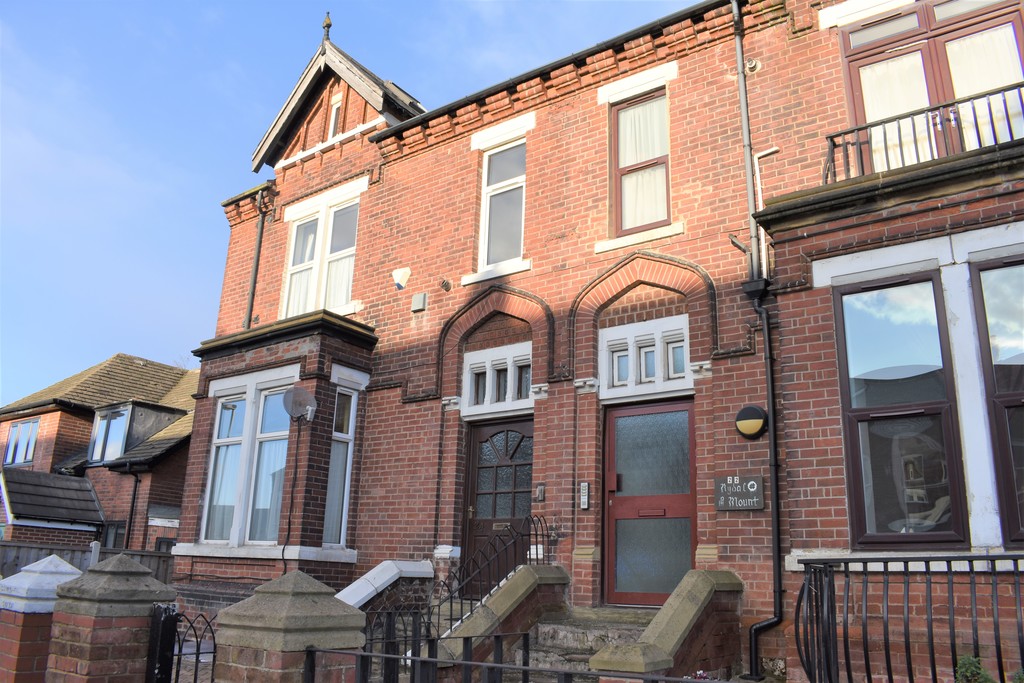 Martin & Co Wakefield 3 bedroom End of Terrace House To Let in Leeds