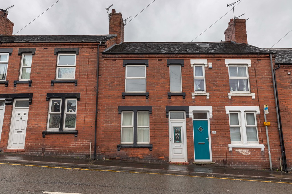 Martin & Co Macclesfield 2 bedroom Terraced House Let Agreed in Well