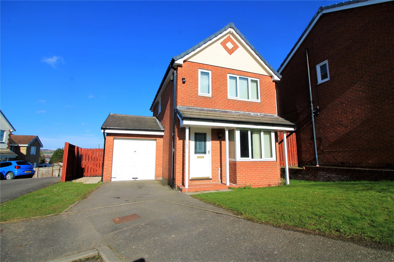 Whitegates Barnsley 3 bedroom House SSTC in Medina Way, Barugh Green