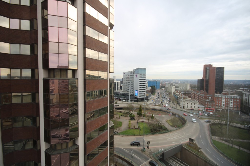Martin & Co Birmingham City 2 bedroom Apartment Let in The Lansdowne