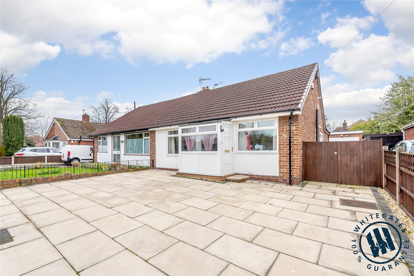 Whitegates Woolton 2 bedroom Bungalow SSTC in Cocklade Lane, Hale