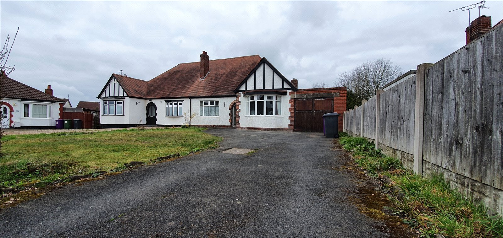 Laurel Grove, Wolverhampton Whitegates