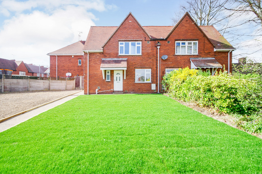 Martin And Co Mansfield 3 Bedroom Semi Detached House Sstc In Sherwood