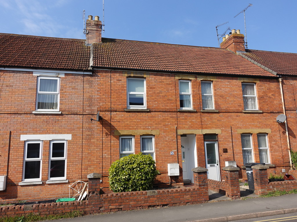 Martin & Co Yeovil 2 bedroom Terraced House SSTC in Seaton Road, Yeovil