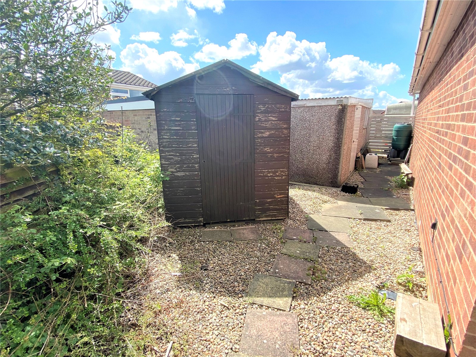 Whitegates Ilkeston 2 bedroom Bungalow SSTC in Riber Close, West Hallam