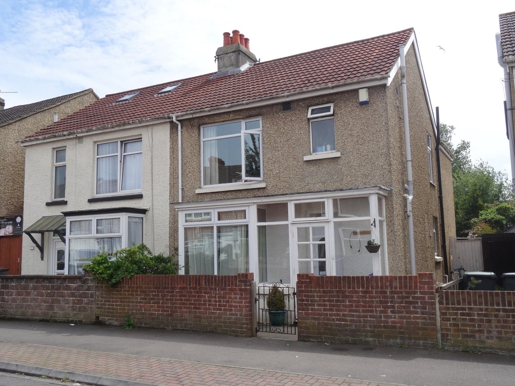 Carnarvon Road, Gosport Martin & Co