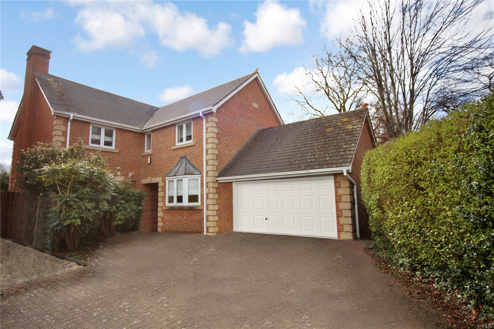 Charlton Lane, Cheltenham, Gloucestershire CJ Hole