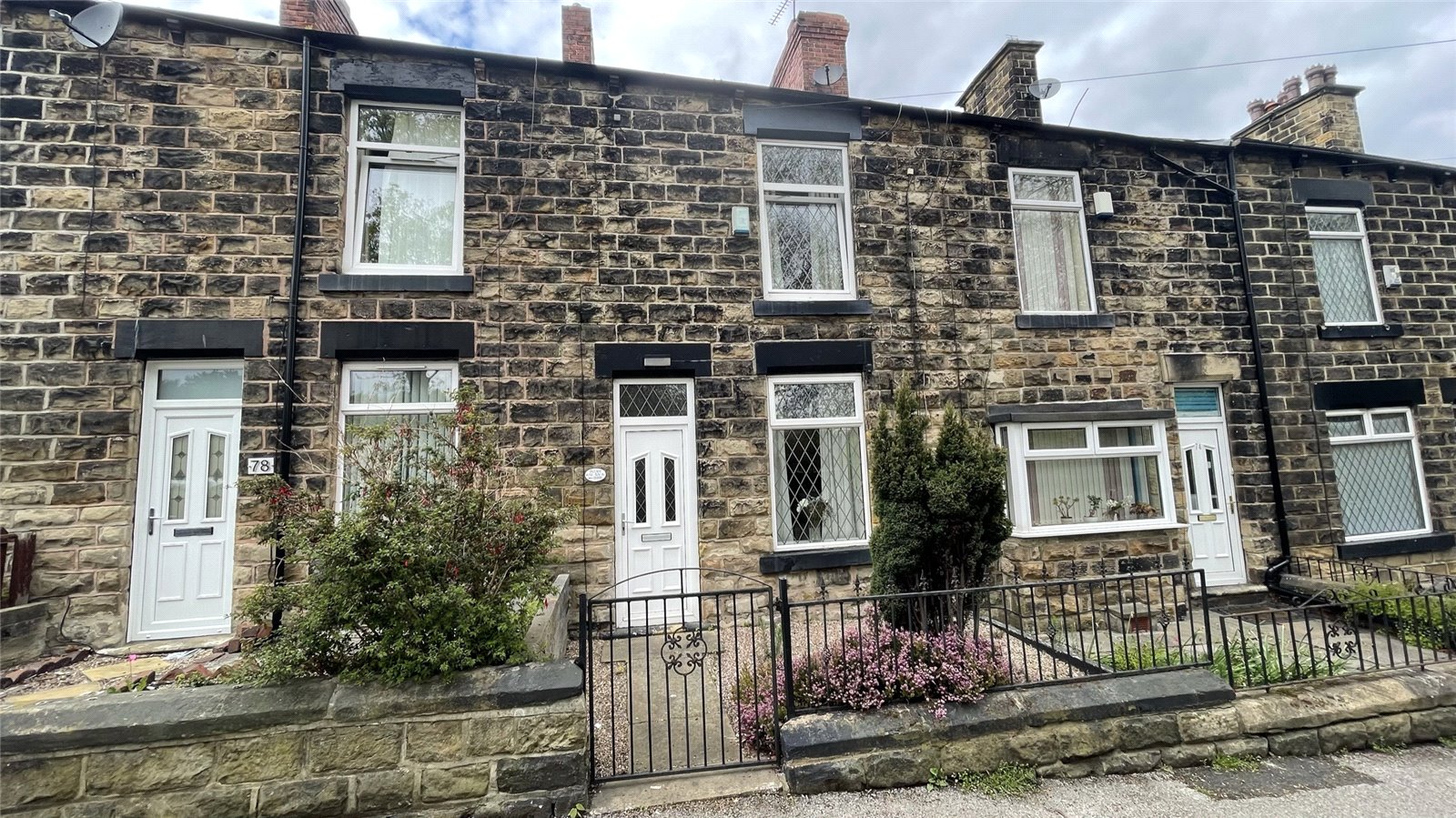 Whitegates Barnsley 2 bedroom House SSTC in Main Street, Wombwell, Barnsley