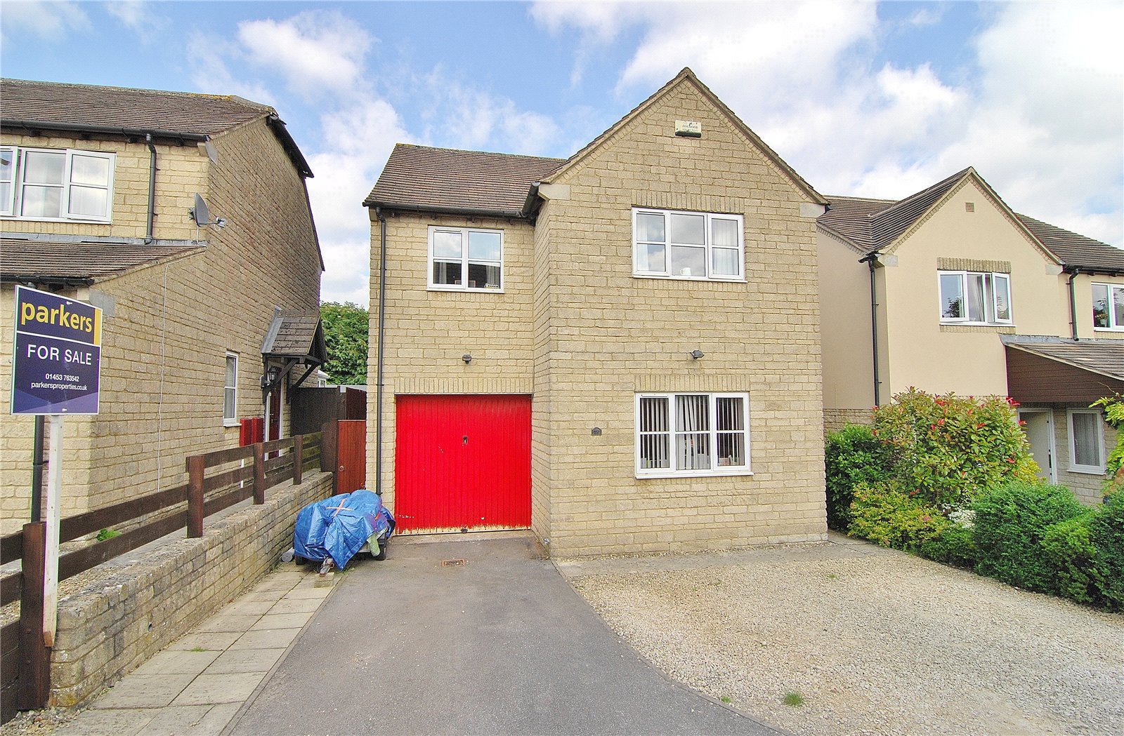 Parkers Stroud 4 bedroom House For Sale in Bluebell Rise, Chalford, Stroud