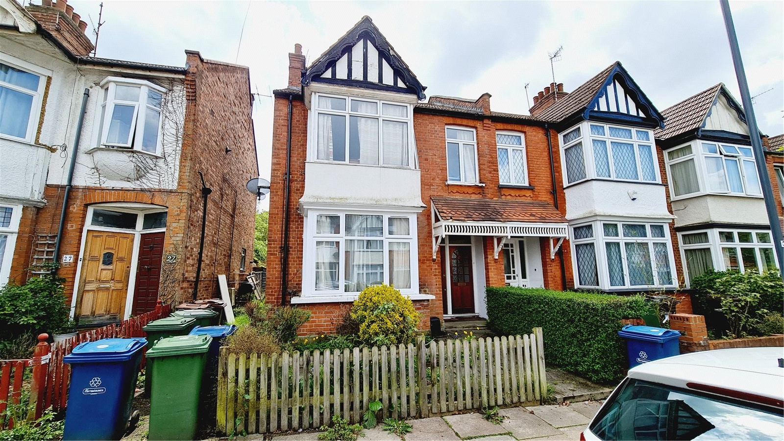 Ellis & Co Stanmore 2 bedroom SSTC in Butler Road, Harrow