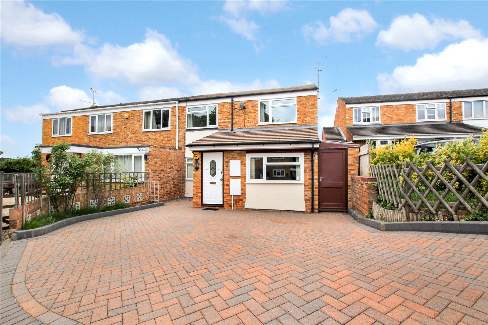 Parkers Caversham 4 bedroom House SSTC in Ibstone Avenue, Caversham