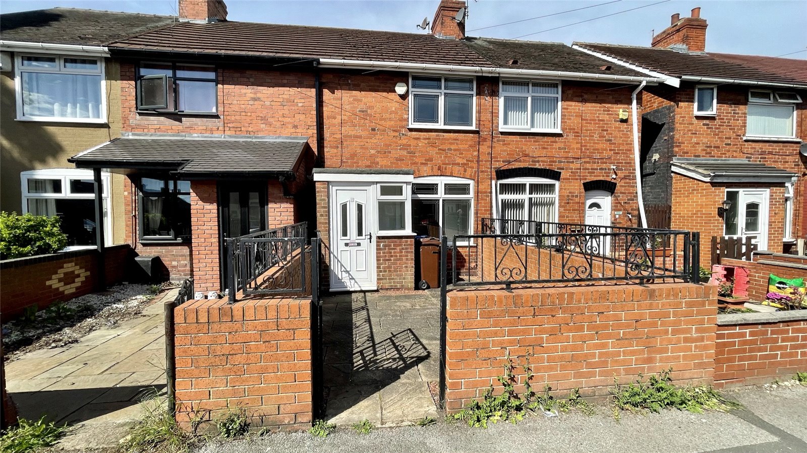 Whitegates Barnsley 2 bedroom House SSTC in Churchfield Avenue
