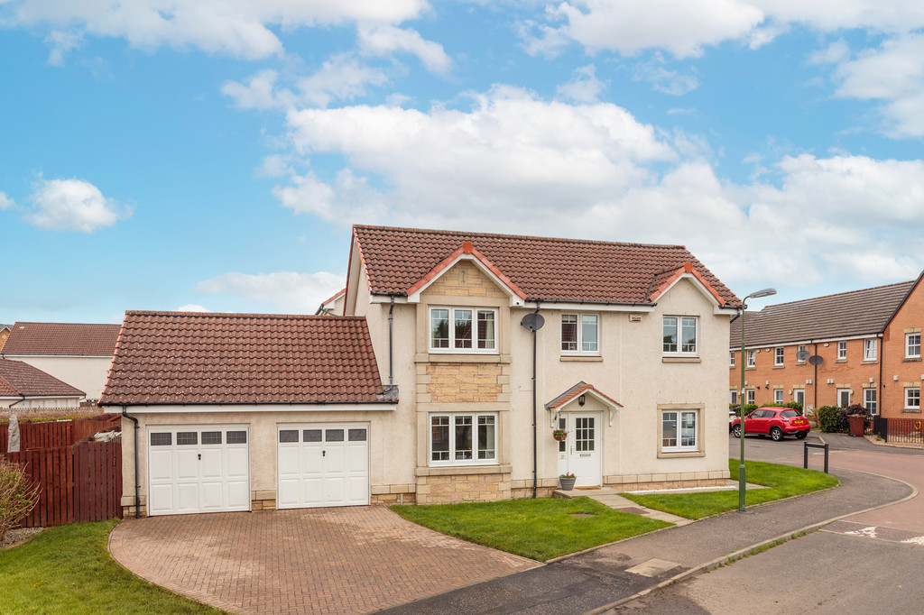 Martin & Co Bathgate 5 bedroom Detached House For Sale in Tollbraes