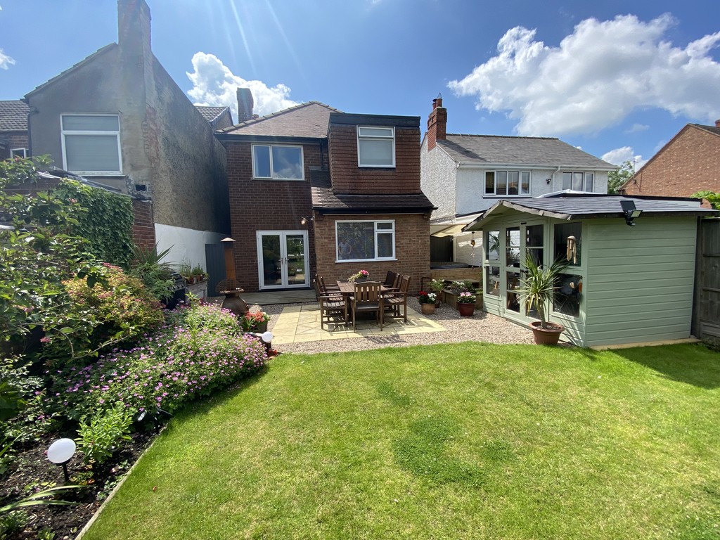 Martin & Co Coalville 3 bedroom Detached House SSTC in Coalville Lane