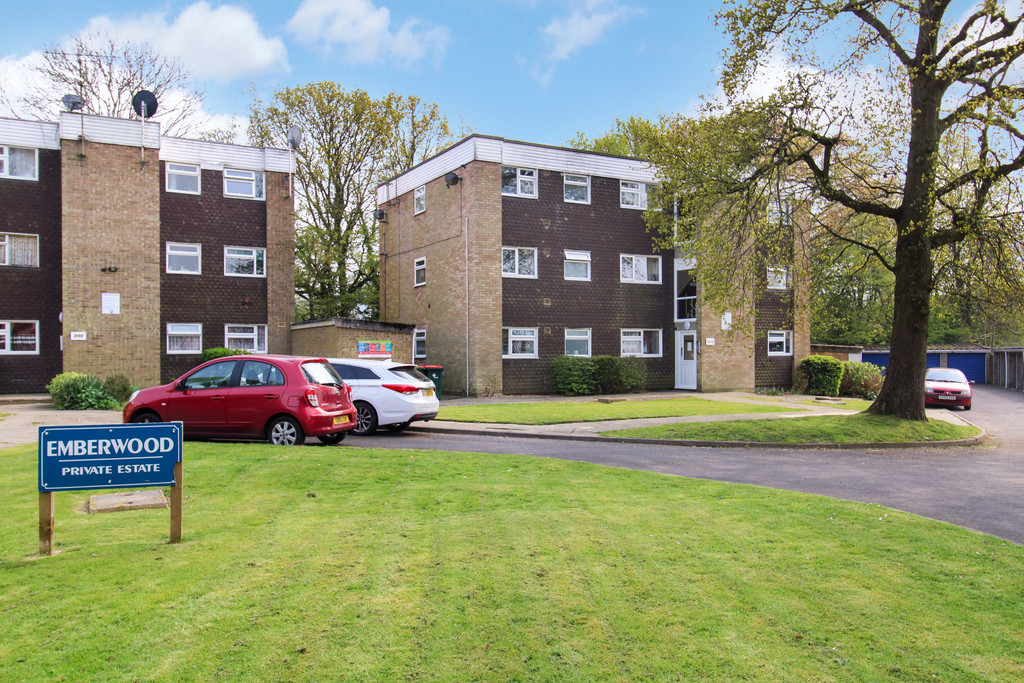 Martin & Co Crawley 1 bedroom Flat For Sale in Langley Green, Crawley