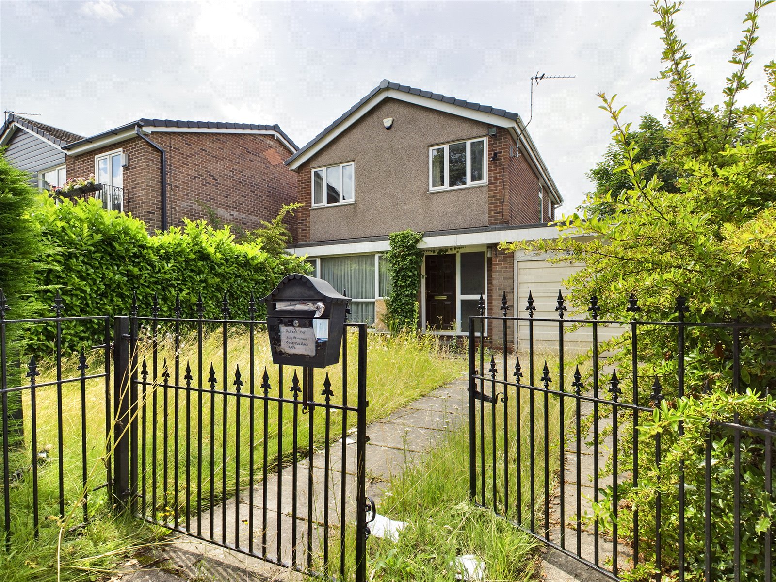 Whitegates Doncaster 3 bedroom House For Sale in Bessacarr Lane, Bessacarr, Doncaster