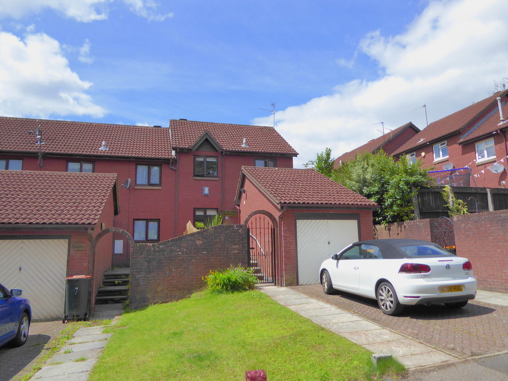 King Acre, Fields Park Rd Martin & Co