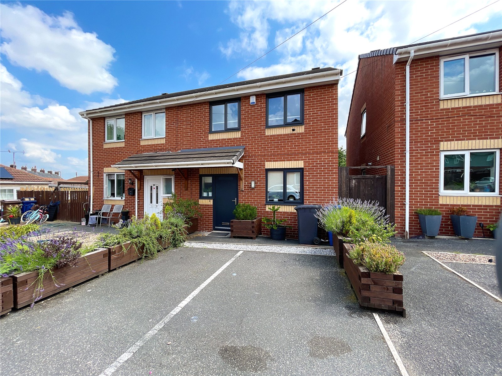 Whitegates Barnsley 3 bedroom House SSTC in Morton Close, Monk Bretton