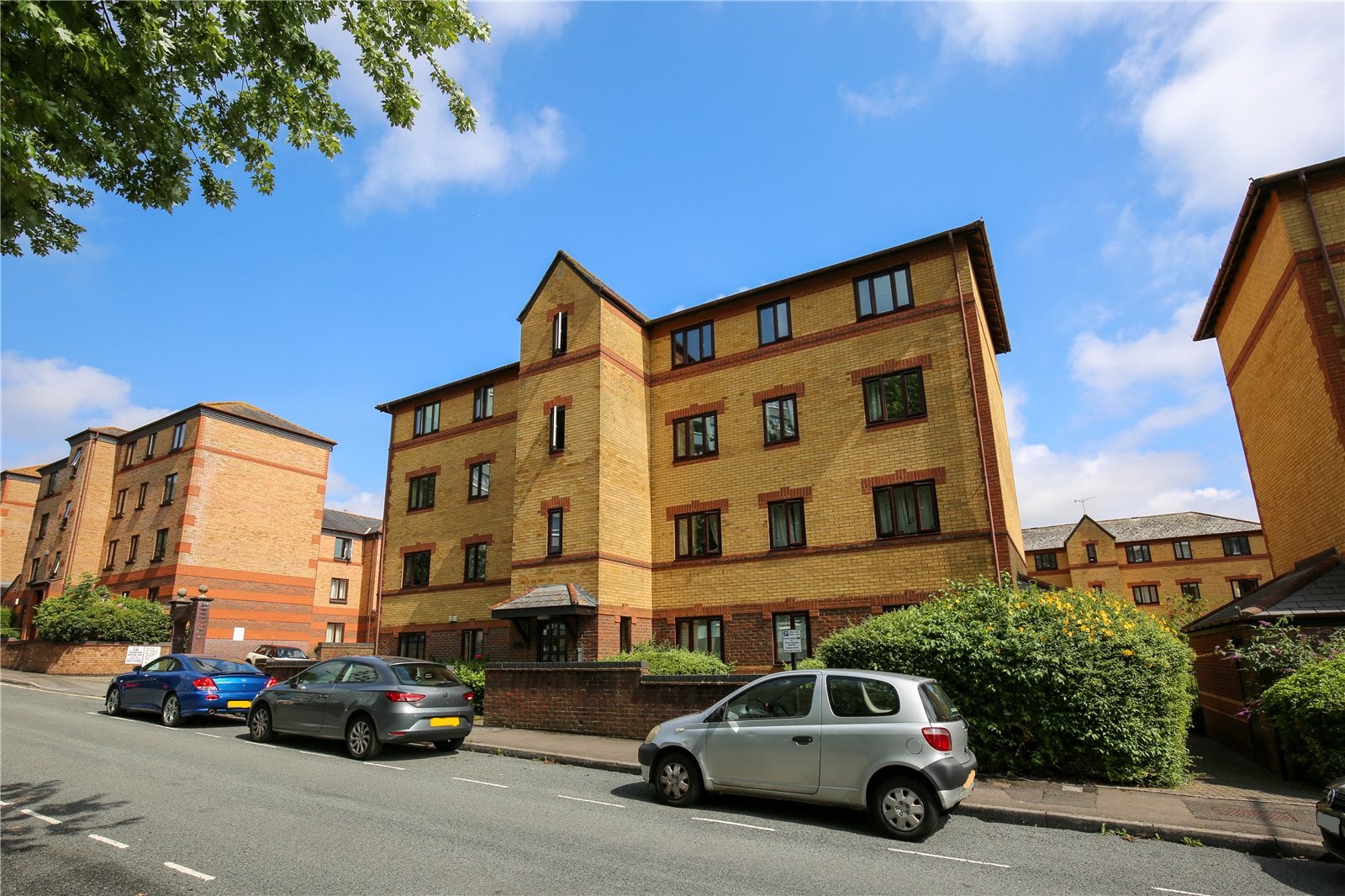 CJ Hole Clifton 2 bedroom Flat For Sale in Somerset Street, Redcliffe