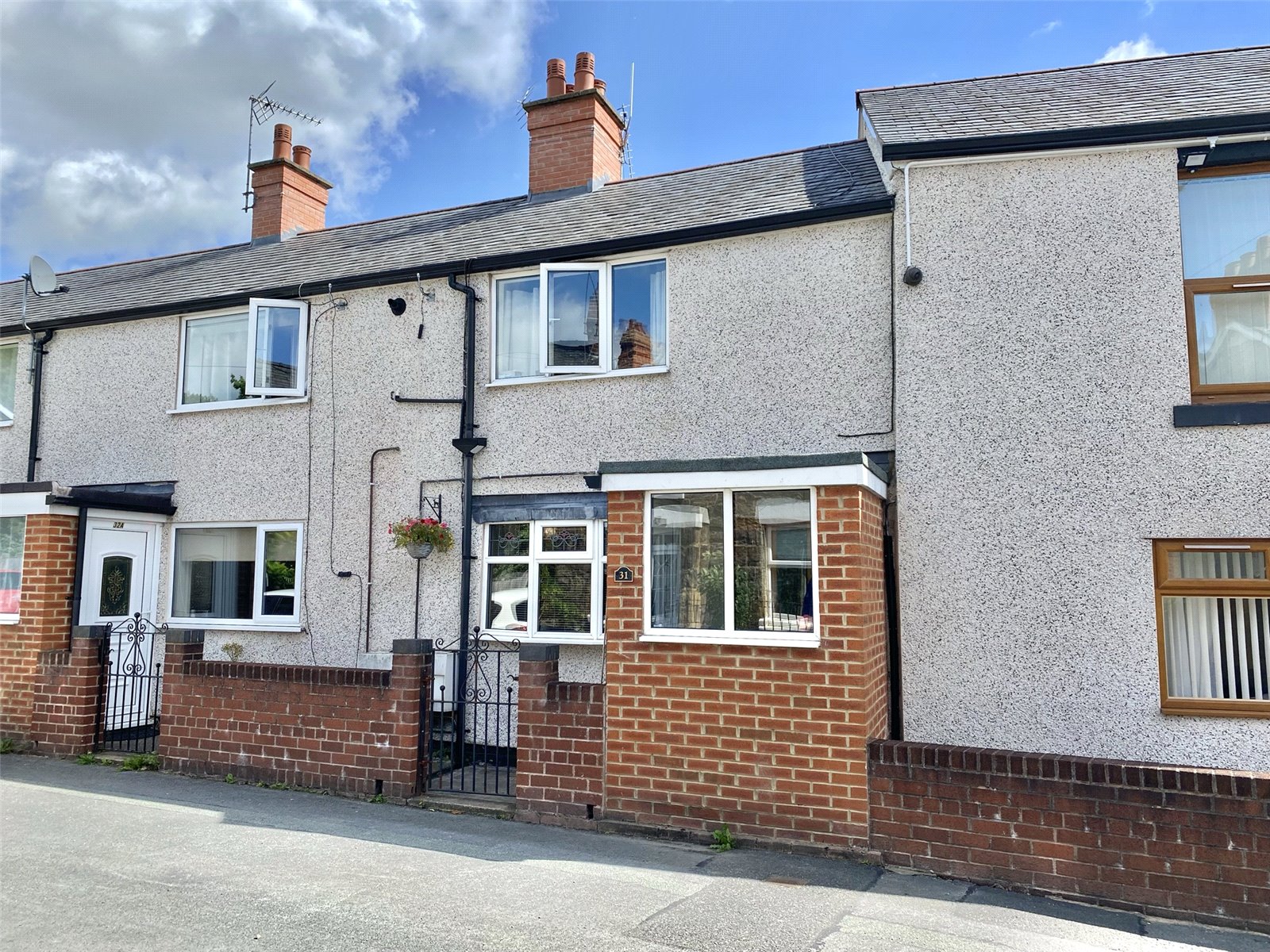 Whitegates Wrexham 2 bedroom House For Sale in High Street, Southsea