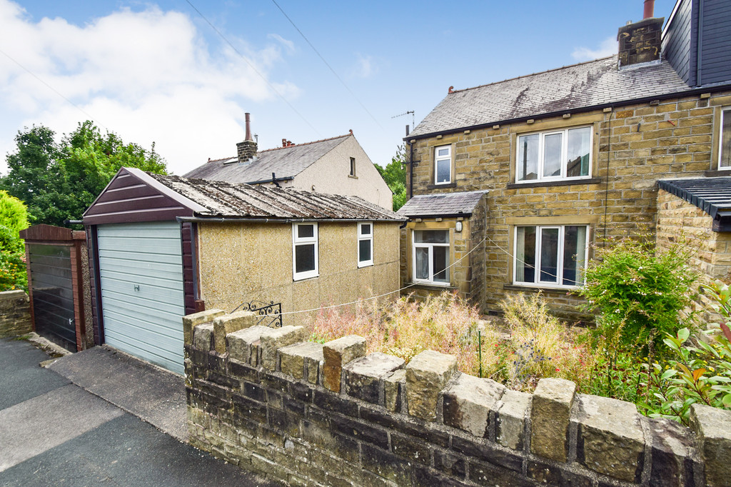 Martin & Co Keighley 3 bedroom SemiDetached House For Sale in Oakworth