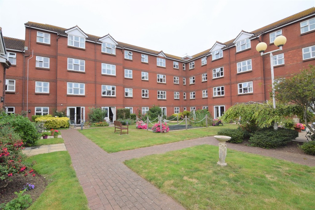 Jenner Court, Weymouth DT4