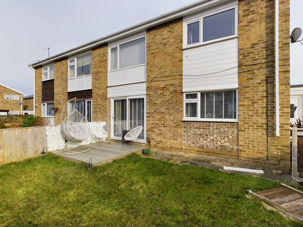 Aldenham Road, Guisborough Martin & Co