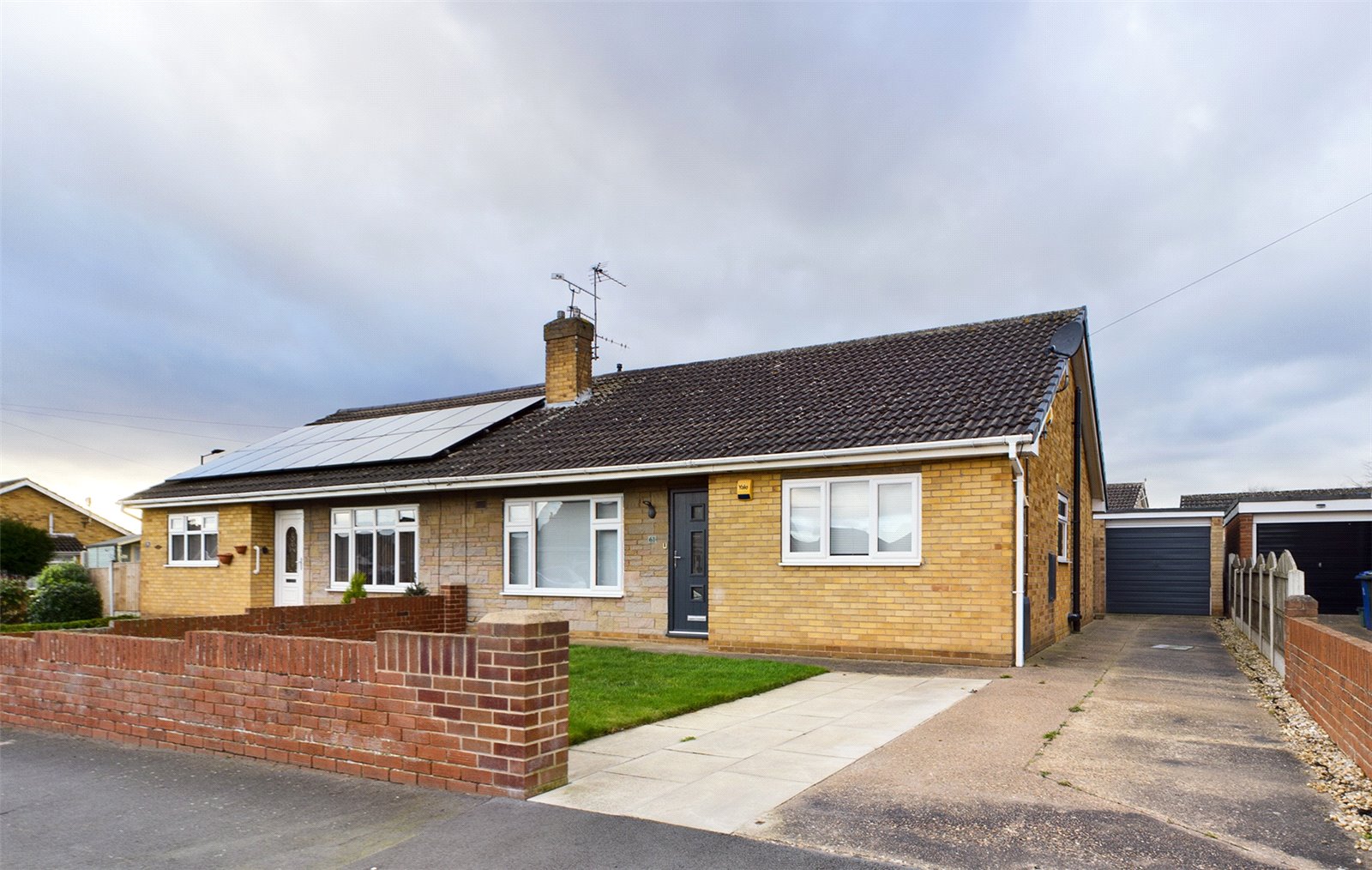 Pine Hall Road, Barnby Dun, Doncaster Whitegates