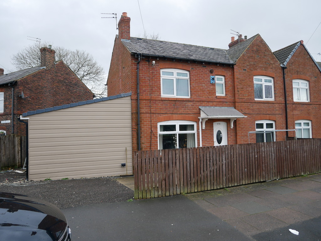 Littleton Road, Salford Martin & Co