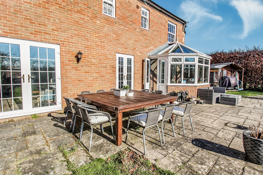 Westbury Road, Warminster Martin & Co