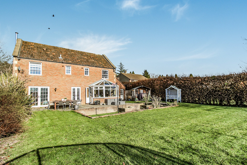 Westbury Road, Warminster Martin & Co