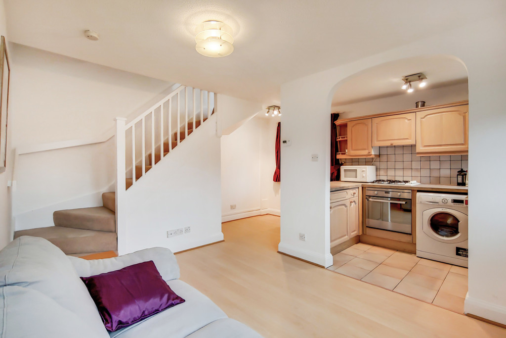 Turners Meadow Way, Beckenham Martin & Co