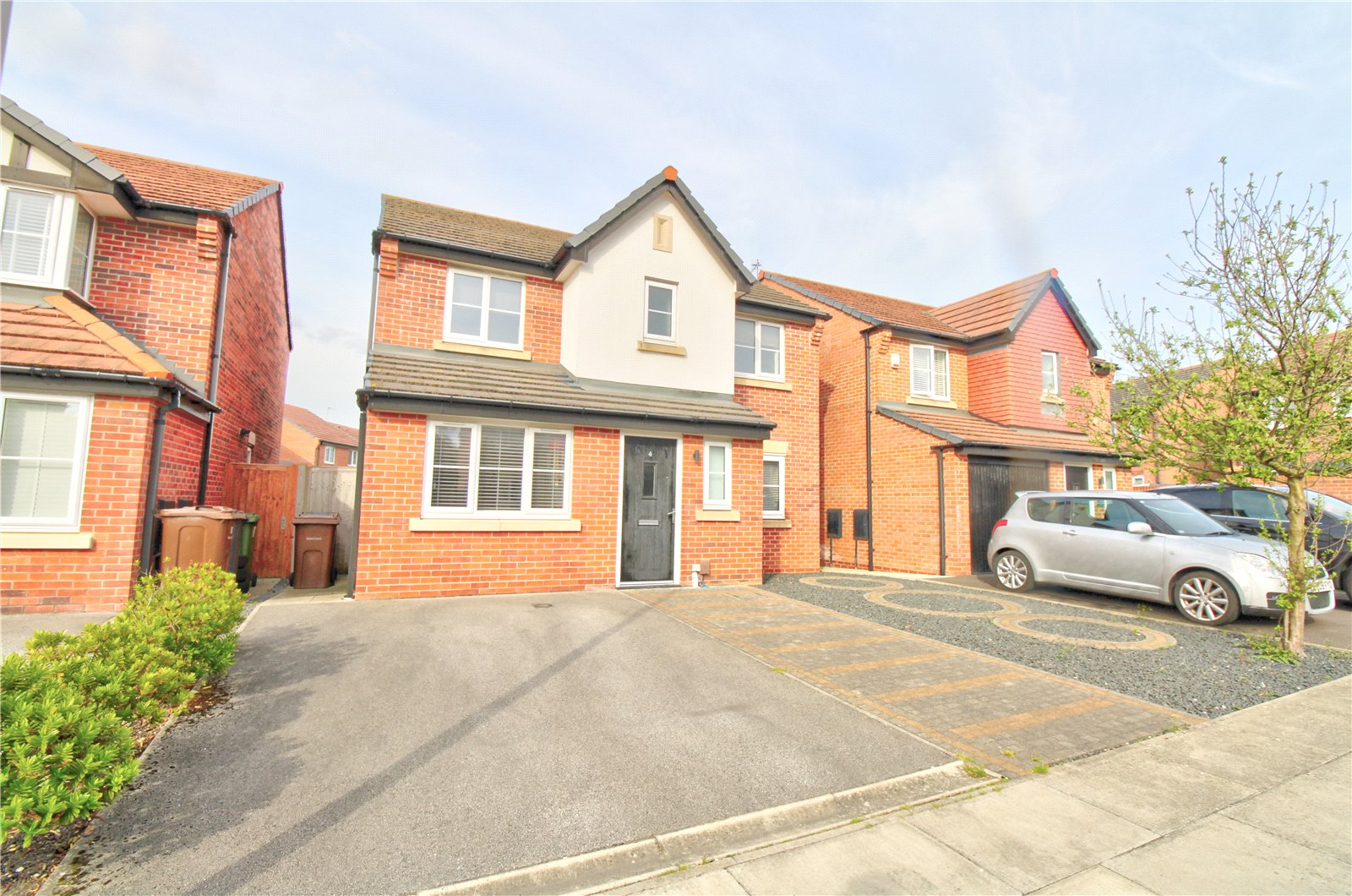 Whitegates Sefton 4 bedroom House SSTC in Dartford Drive, Litherland