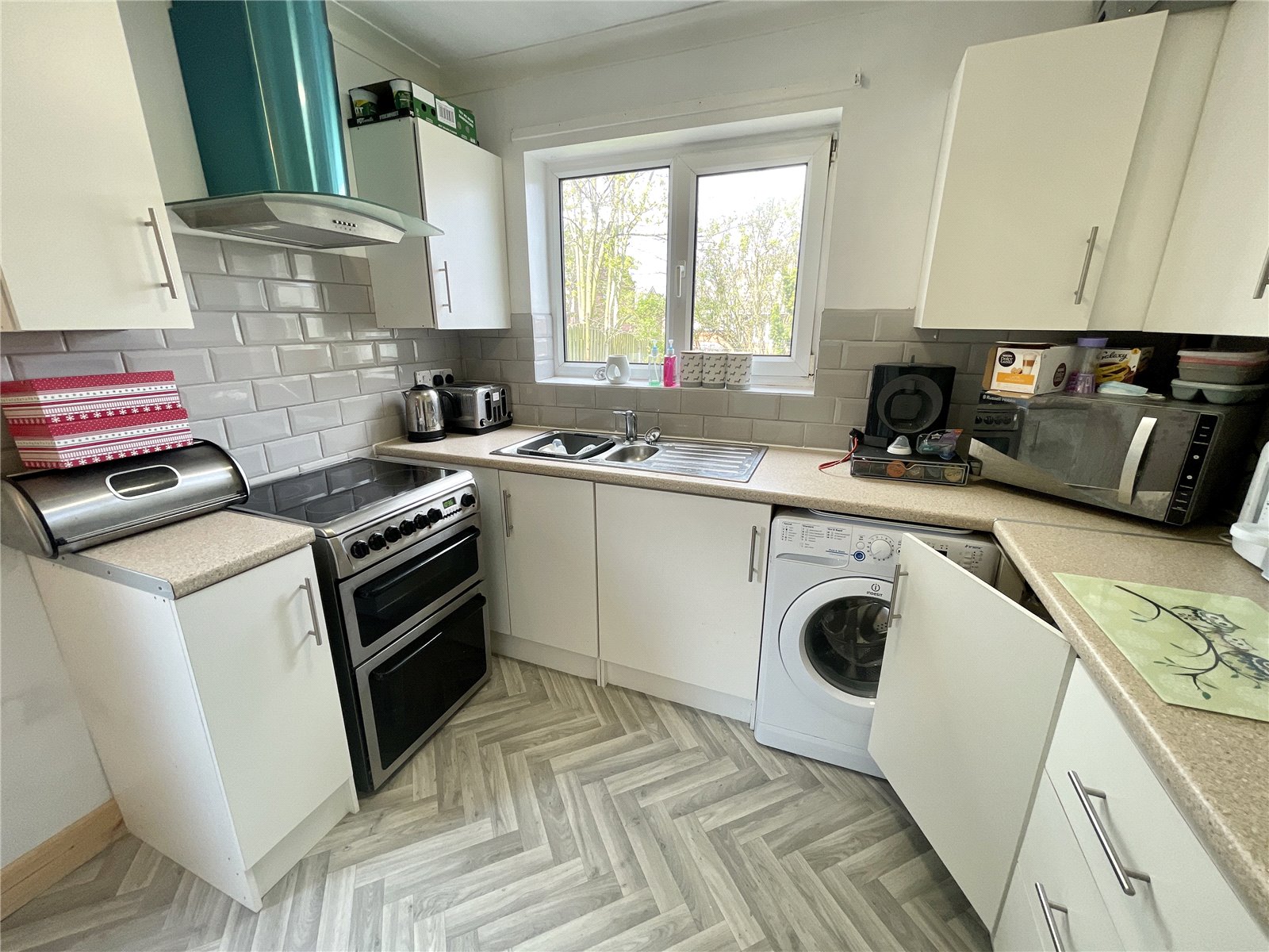 Whitegates Barnsley 2 bedroom House SSTC in Warren Quarry Lane