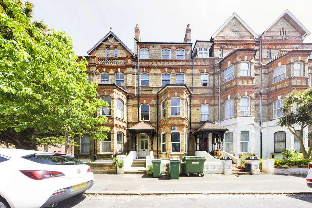 Westbourne Gardens , Folkestone Martin & Co