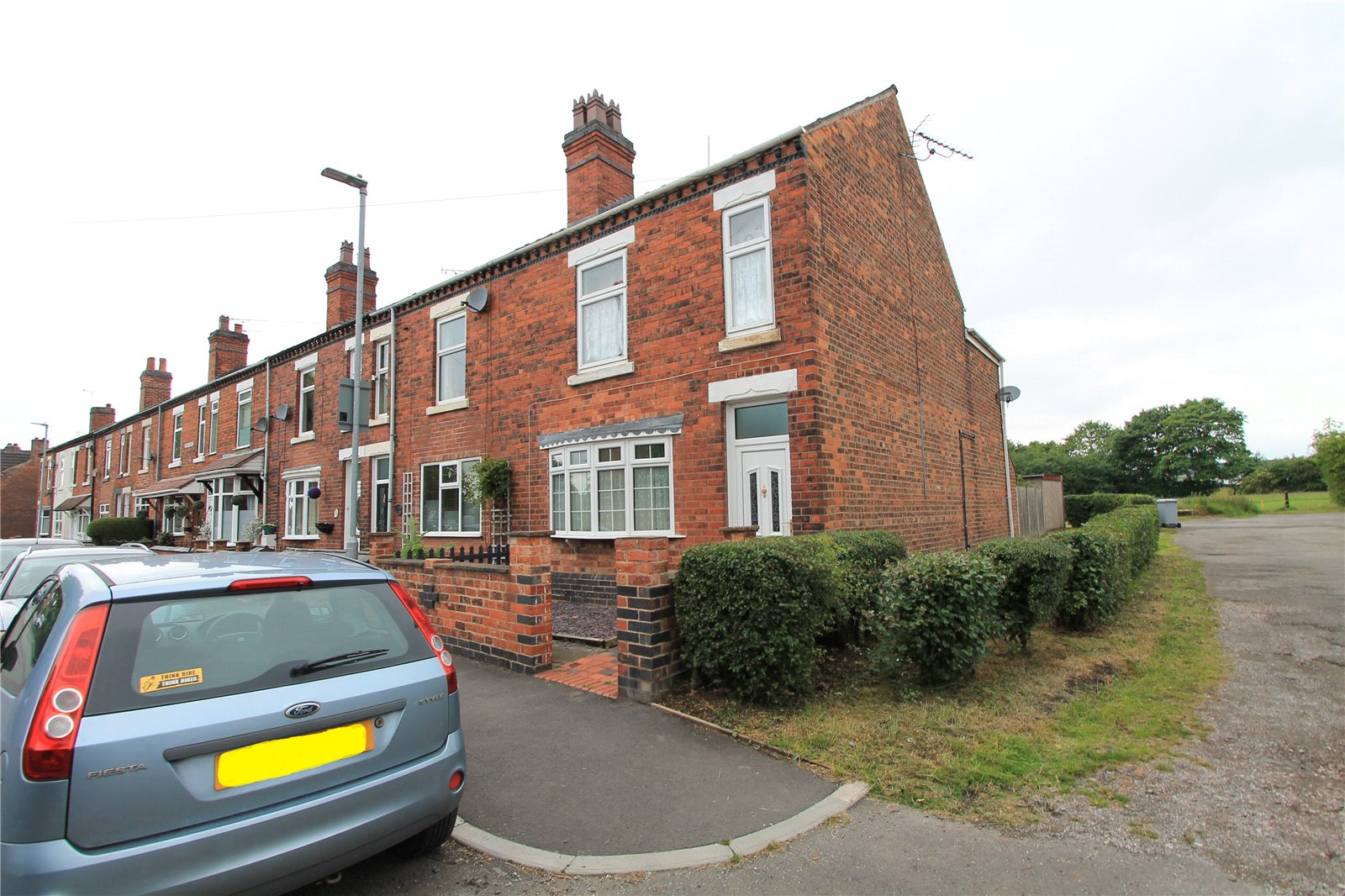 Whitegates Nantwich 3 bedroom House SSTC in Queen Street, Crewe, Cheshire