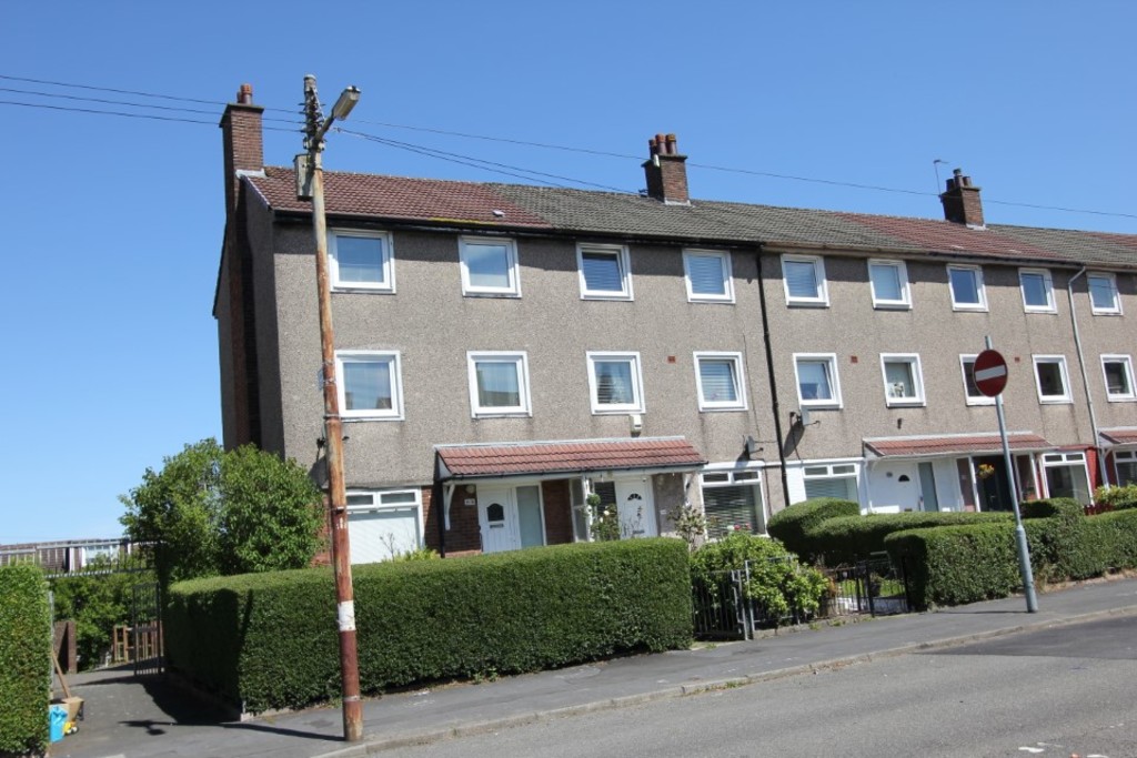 110 Arnprior Road Martin & Co