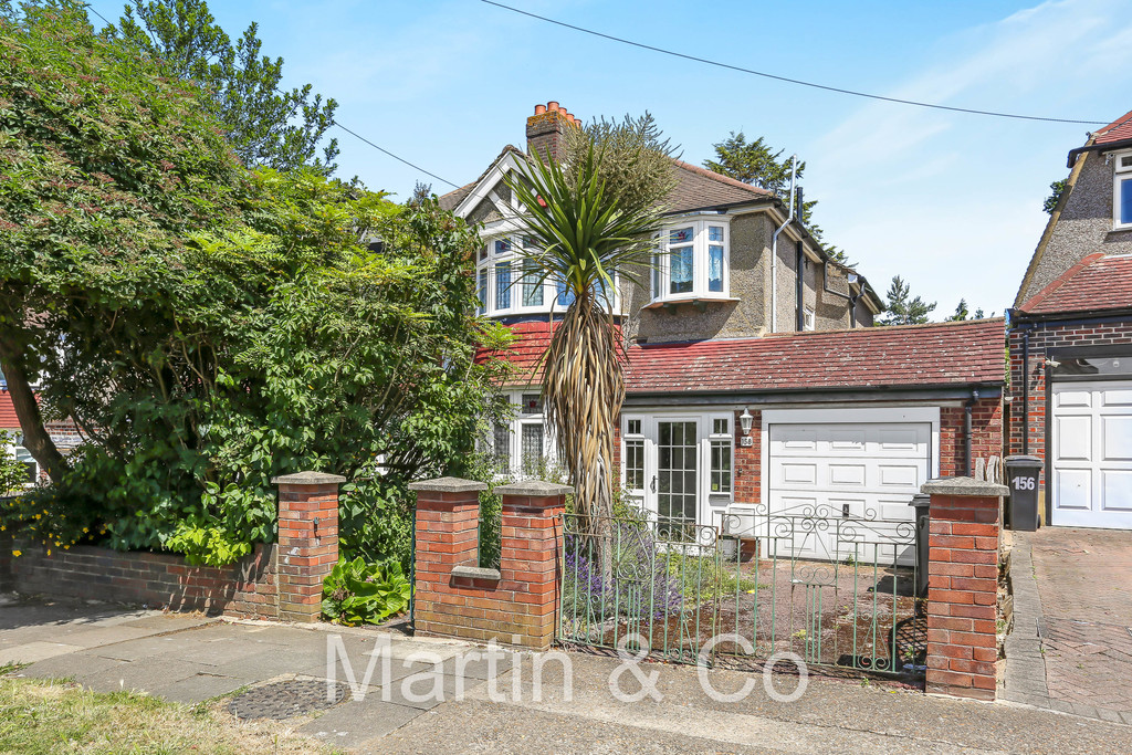 Walsingham Gardens, Stoneleigh, KT19 Martin & Co