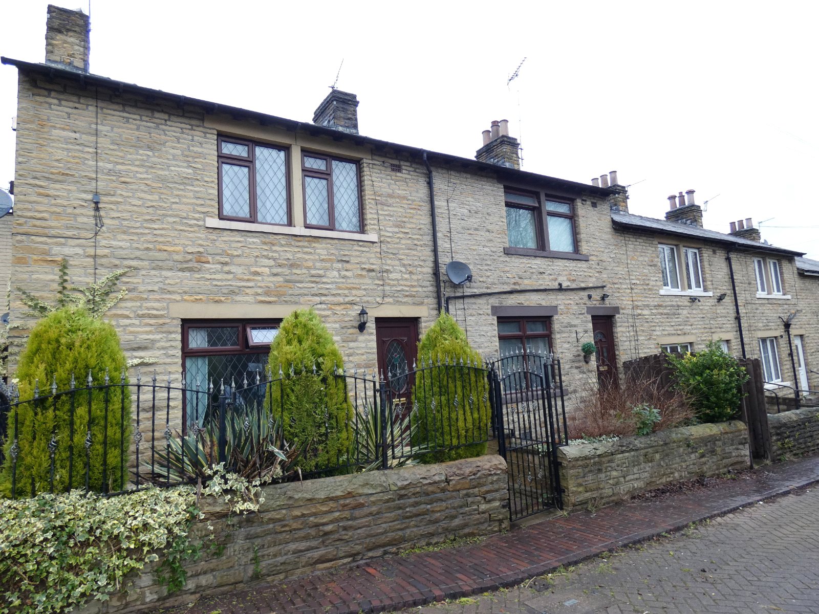 Albion Street, Liversedge Whitegates