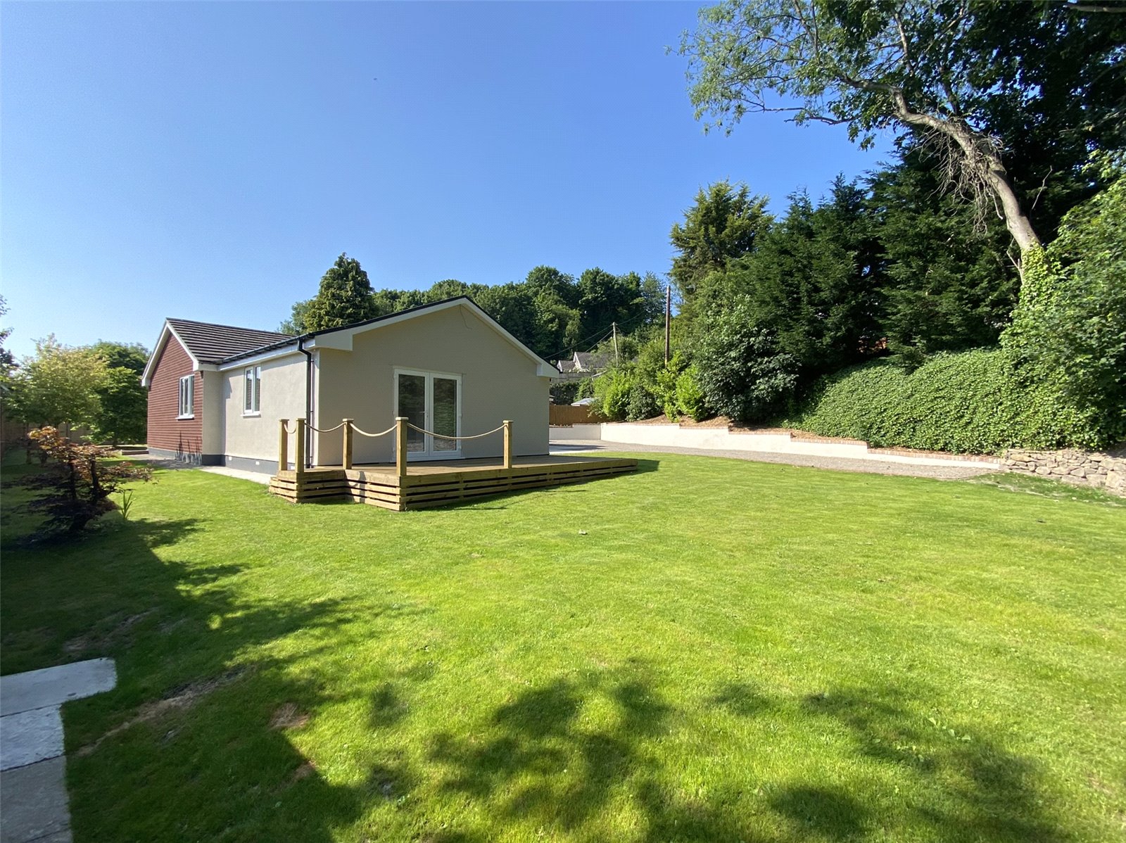 Castletown Road, Moss, Wrexham Whitegates