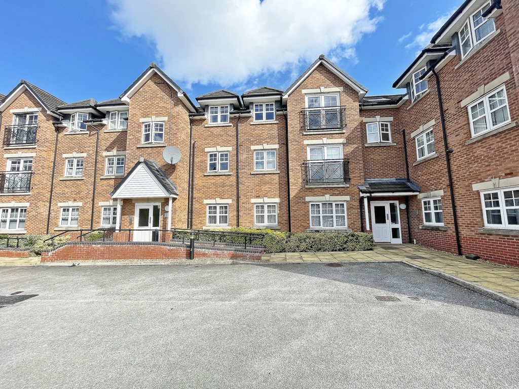 College Fields, Cronton, Widnes Martin & Co