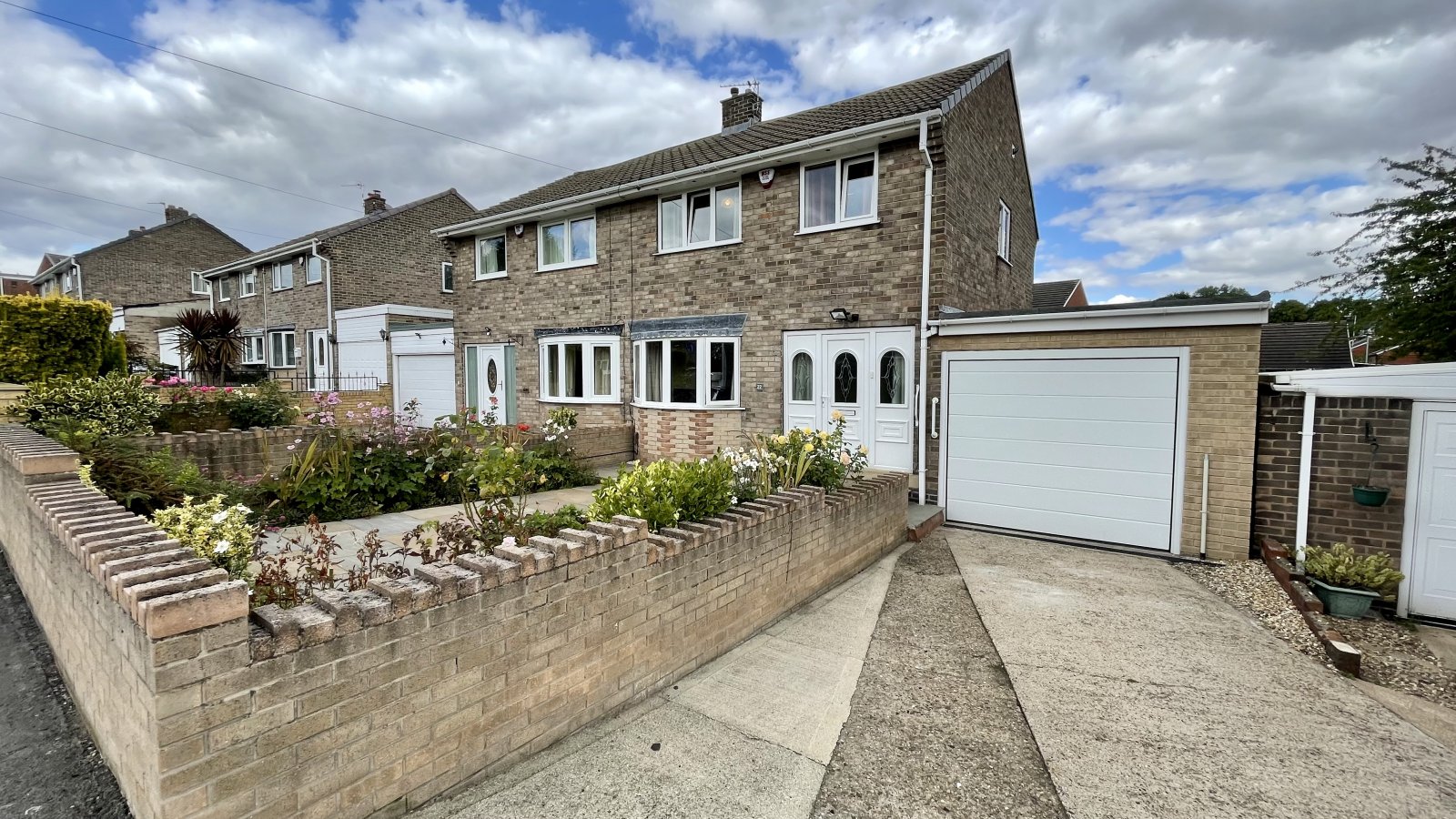 Tennyson Road, Monk Bretton, Barnsley Whitegates