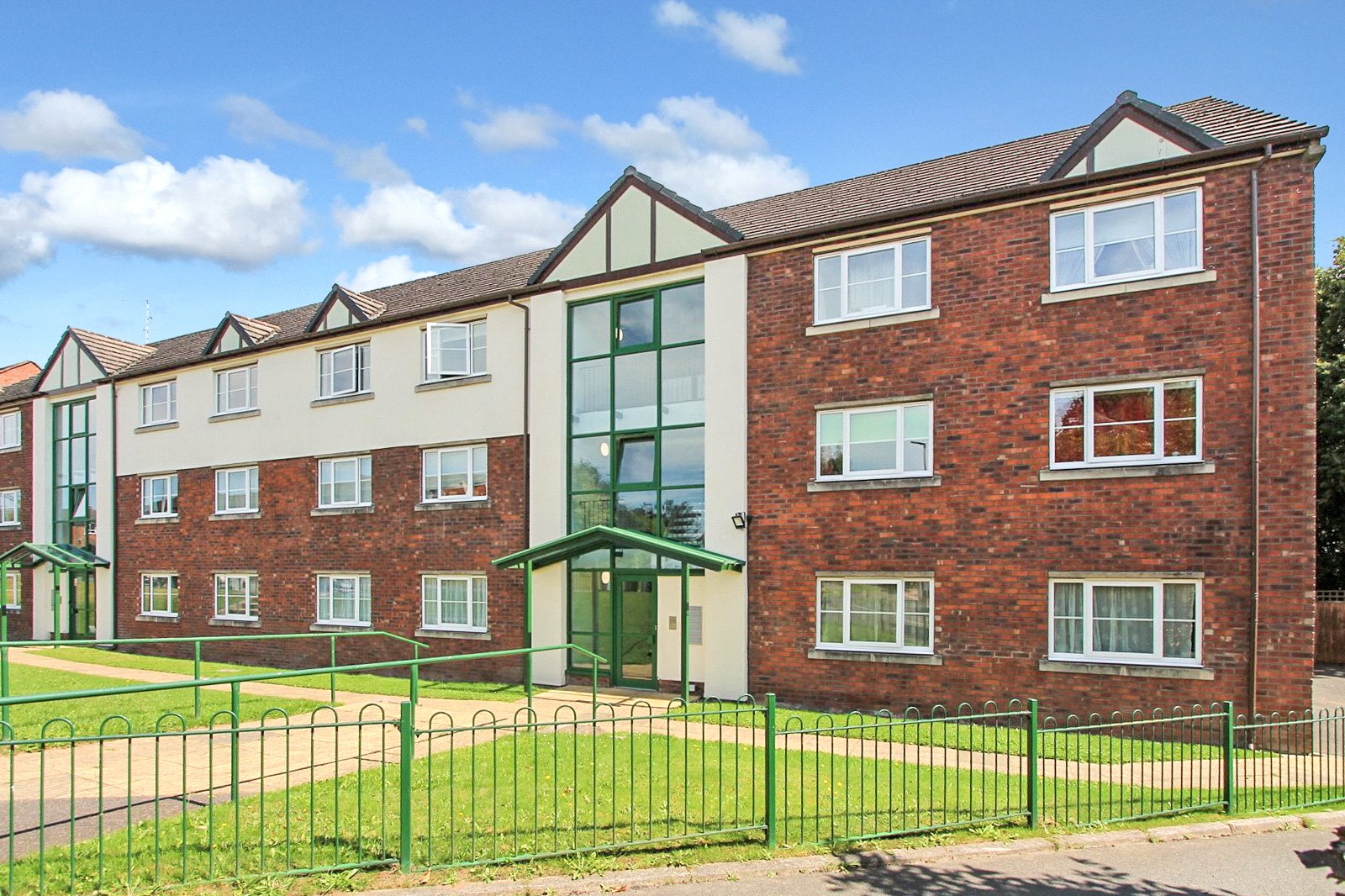 Lightley Close, Sandbach, Cheshire Whitegates