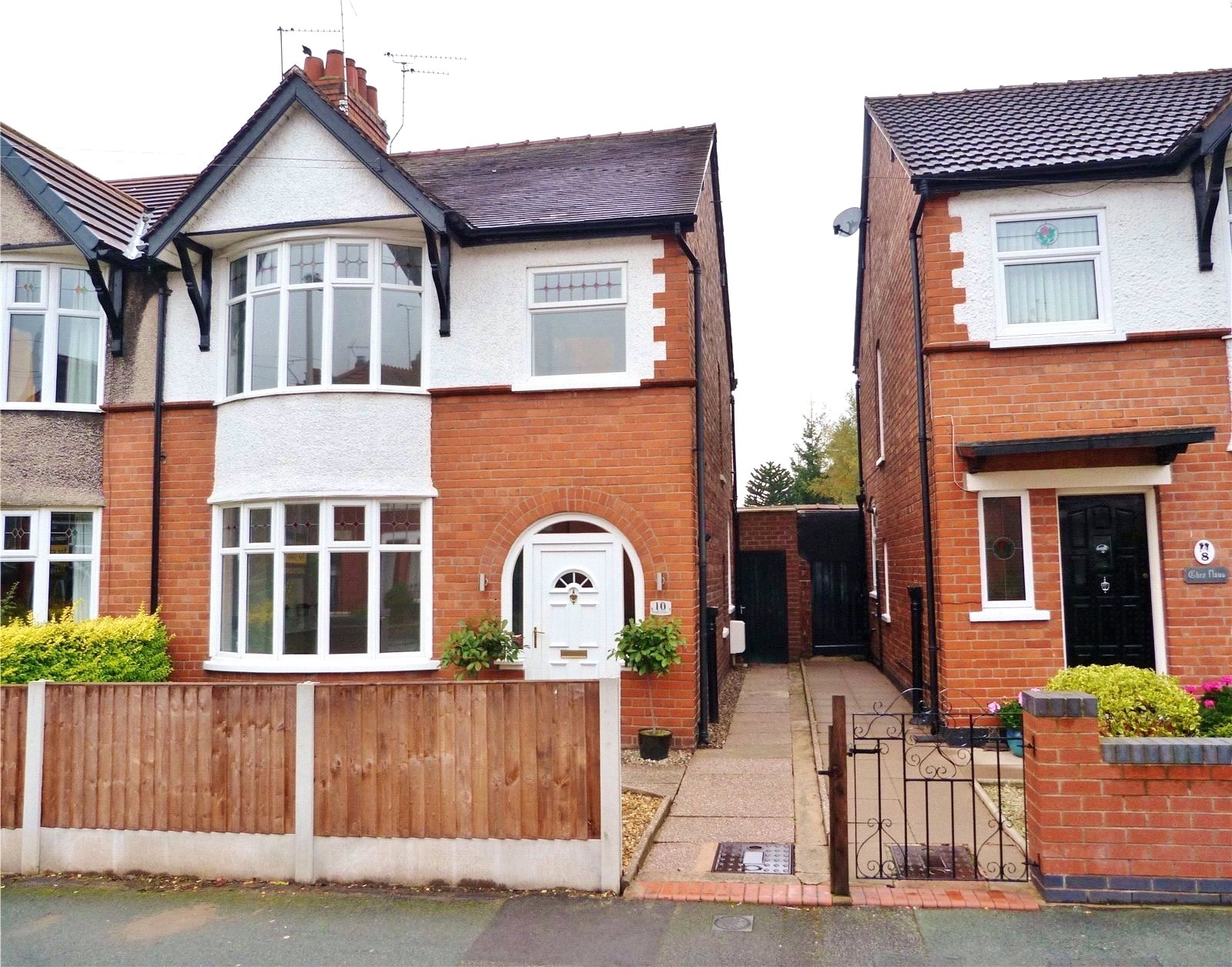 Hungerford Terrace, Crewe, Cheshire Whitegates