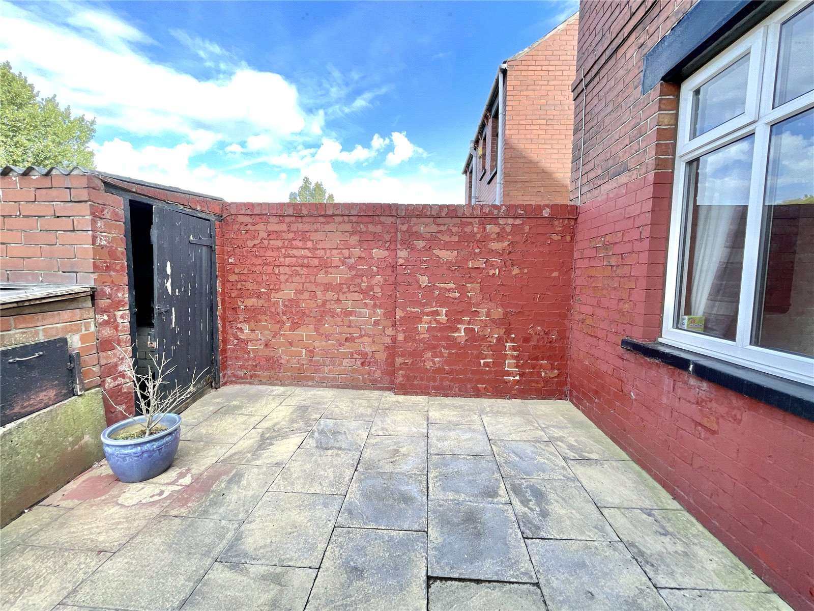 Hunningley Lane, Stairfoot, Barnsley Whitegates