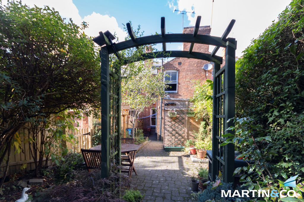 War Lane, Harborne B17 Martin & Co