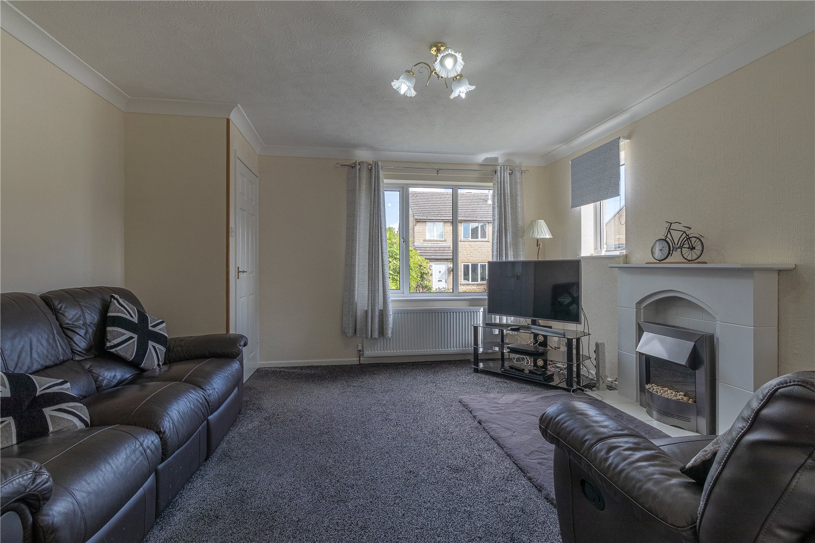 Goldcrest Court, Netherton, Huddersfield Whitegates